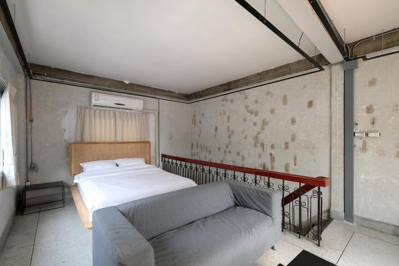 Ep1 Shophouse Hotel Банкок Екстериор снимка